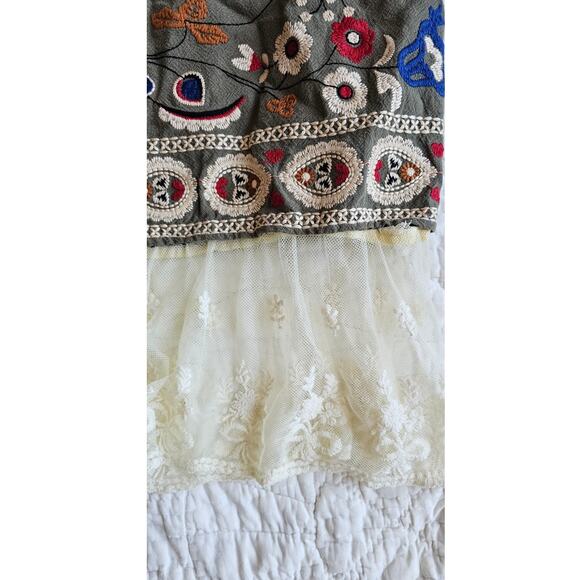 Umgee Lace Hem Embroidered Birds and‎ Floral Artsy Mini Skirt Women Size M Olive - Picture 2 of 5